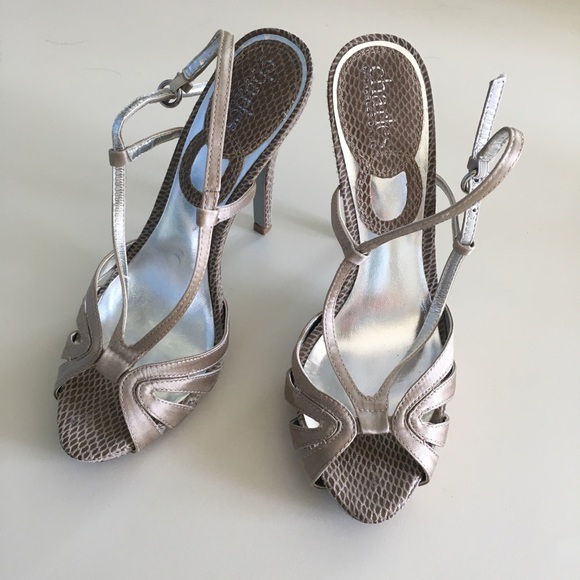 Charles David taupe satin heels - Picture 5 of 7